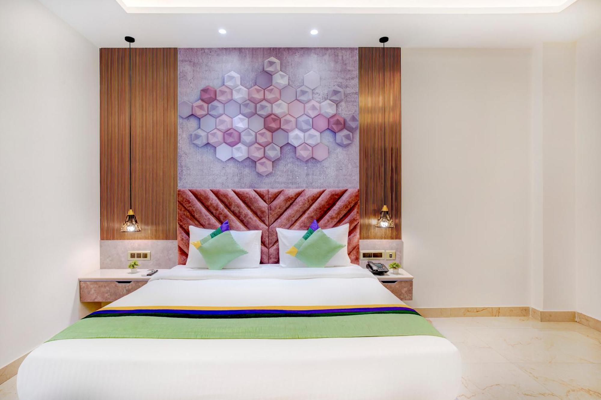 Treebo Corporate Inn Noida Exterior photo