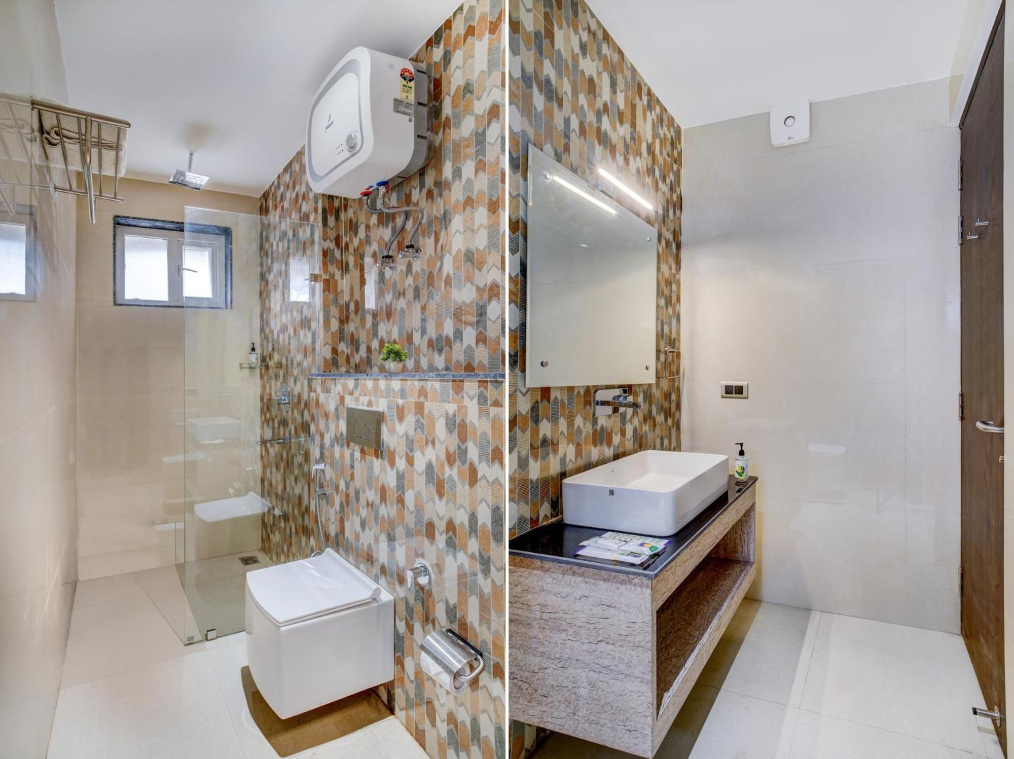 Treebo Corporate Inn Noida Exterior photo